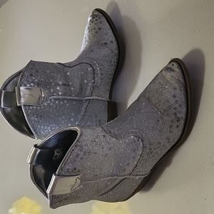 Tucker & Tate silver cowgirl boots